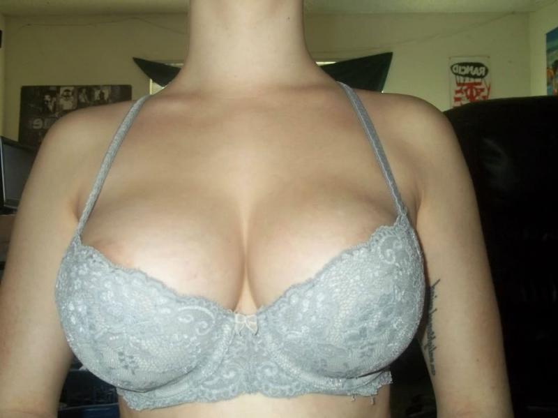 10P Heavy-chested naughty chicks displaying their juicy melons