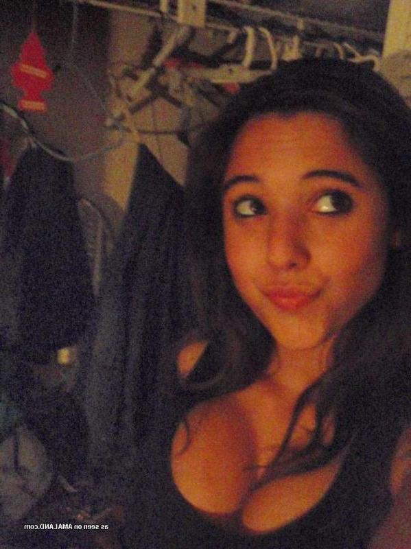 14P Sexy heavy-chested girlfriends showing their breasts