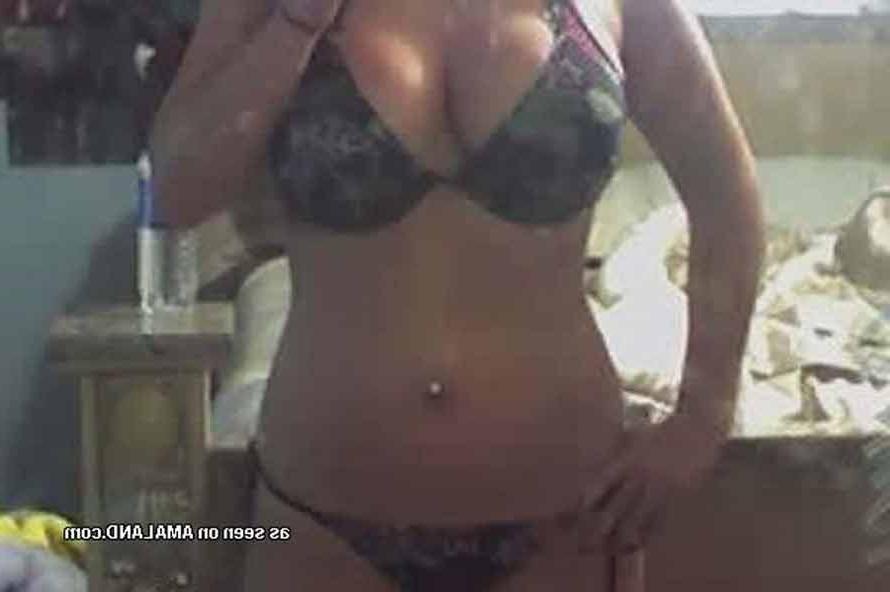 15P Picture compilation of sexy heavy-chested amateur chicks
