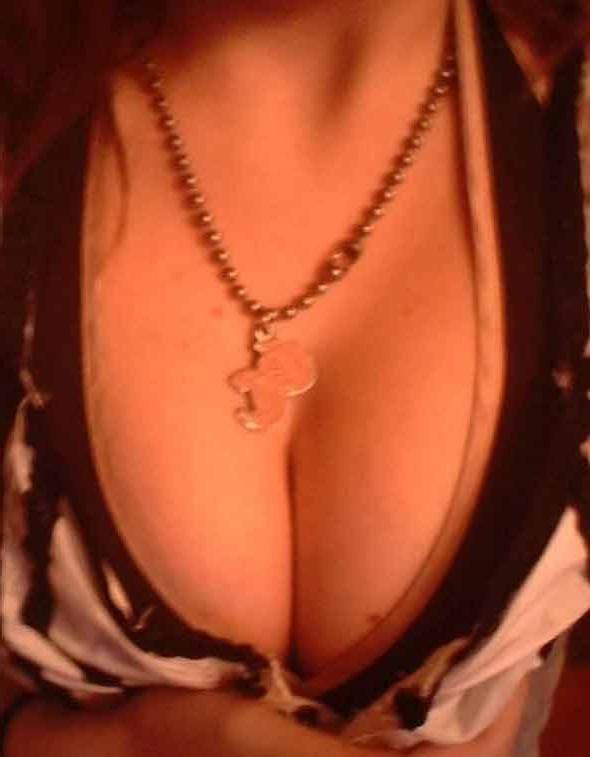 15P Picture compilation of sexy amateur heavy-chested honeys