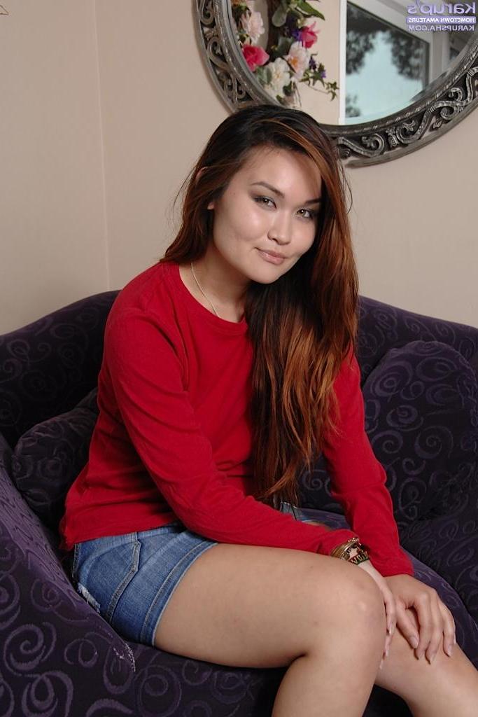 15P Busty Asian coed Saber Takestita toys her moist pussy