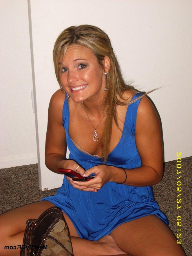 15P Pictures of hot girlfriends going wild