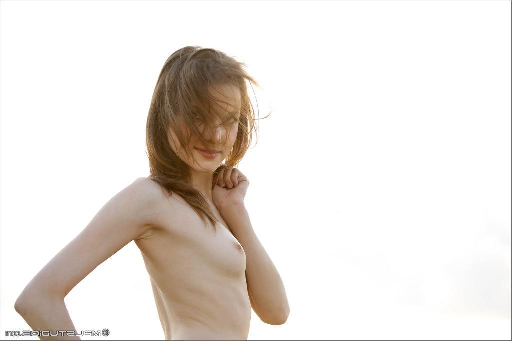 12P MPL Studios Presents Diana in "Easy Breezy"
