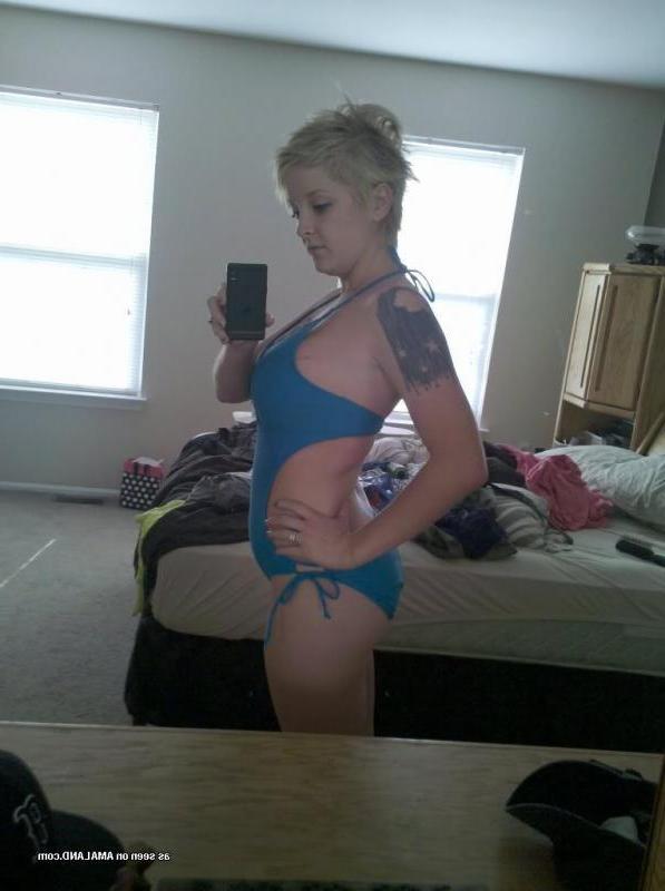 14P Picture compilation of a hot inked scene girlfriend