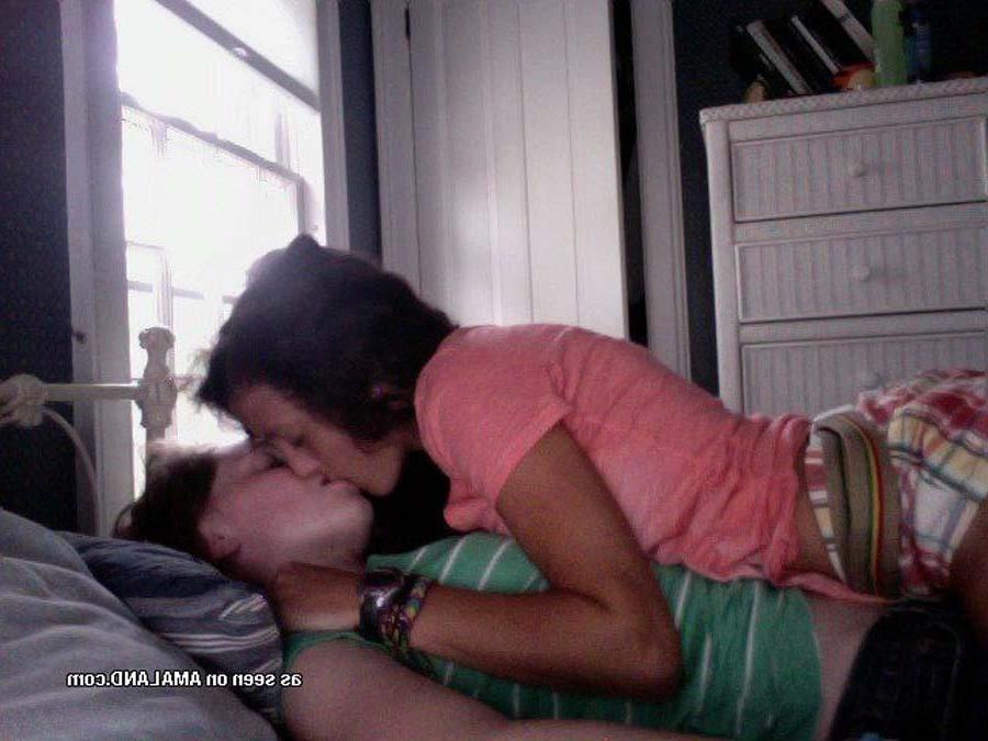 15P Picture compilation of wild naughty amateur lesbians