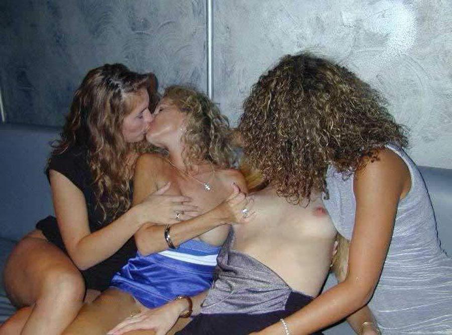 16P Pictures of wild teen lesbians going at it