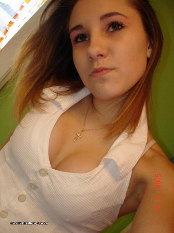 14P Redhead chick self-shooting in sexy clothes and lingerie