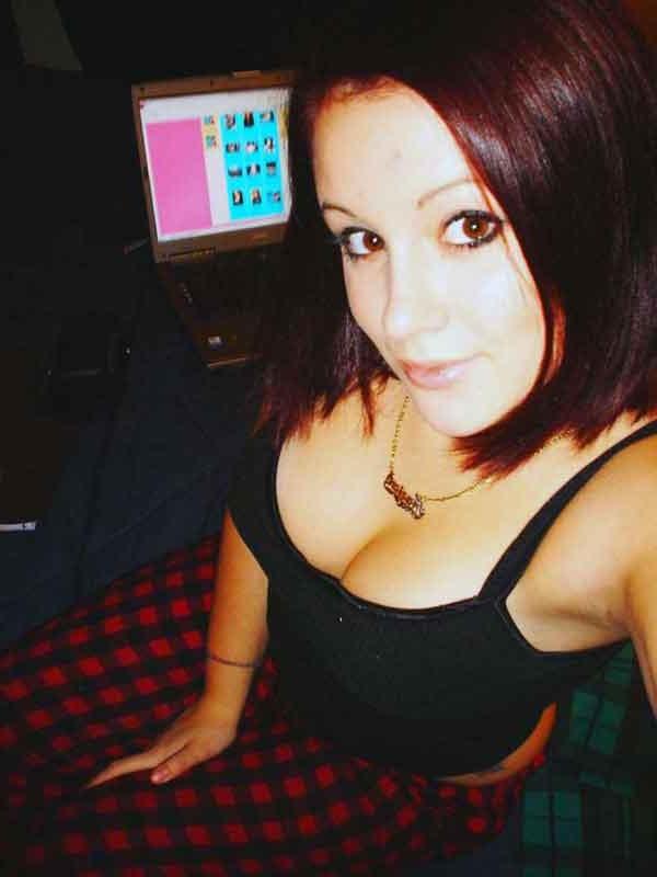 15P Picture compilation of amateur kinky non-nude hotties