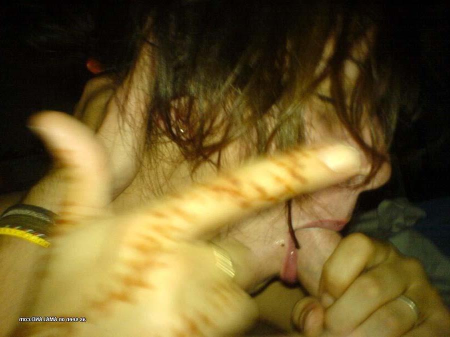 15P Picture compilation of a horny babe sucking on a boner