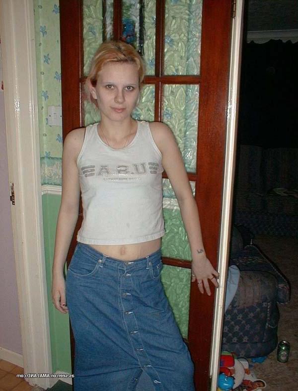 16P Picture selection of a wild chick licking and sucking her BF's dick