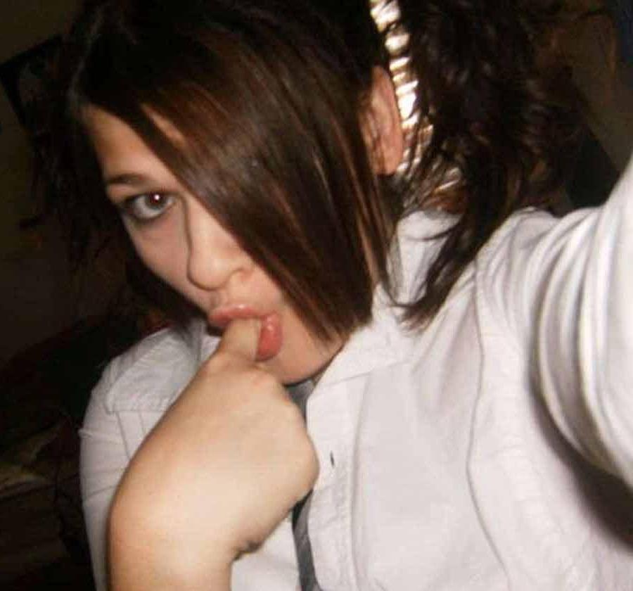 16P Picture compilation of an amateur hardcore chick sucking on my boner