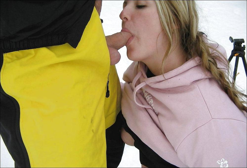 25P Beautiful wife is showing her oral skills