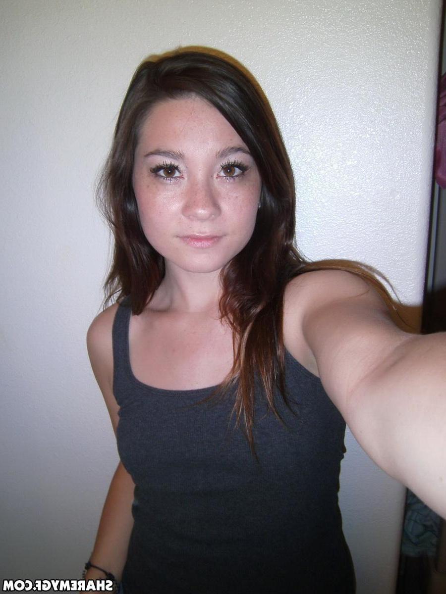 20P Hot brunette coed takes selfies her perky boobs and round ass
