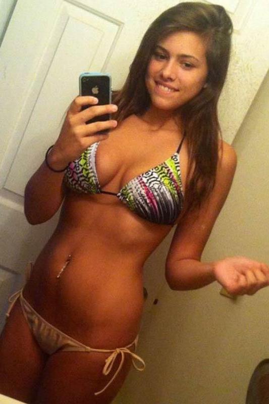 15P Gorgeous teen girlfriends share some pics of their hot bodies