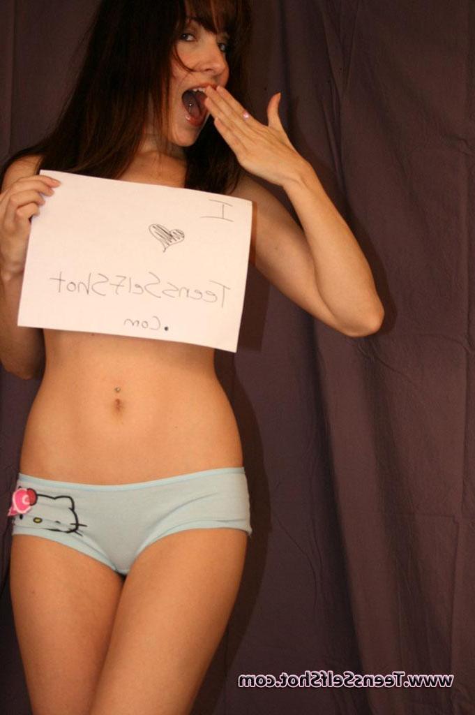 15P Pictures of a busty amateur girl showing off for the camera