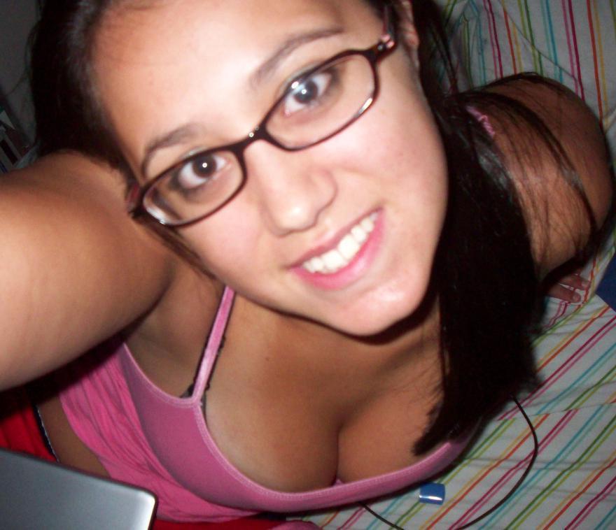 15P Pictures of hot teens taking sexy pics of themselves