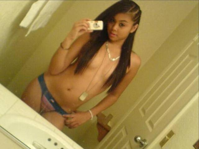 15P Pictures of hot coeds going slutty on camera