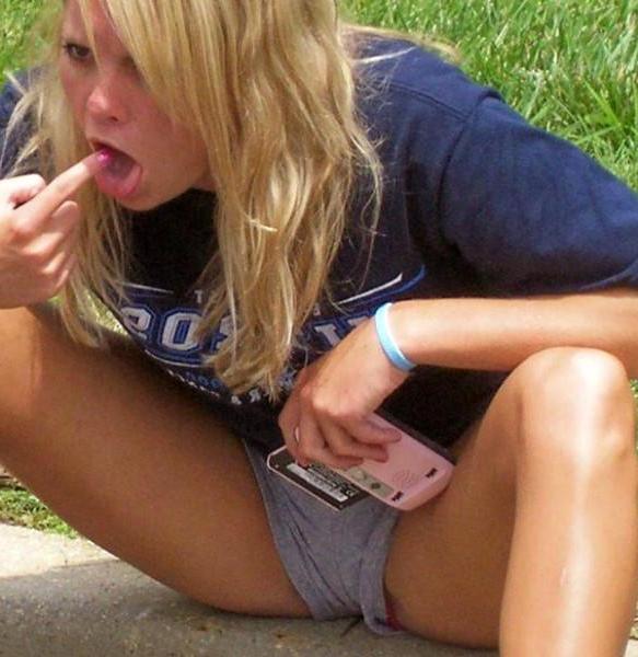 15P Pictures of hot teen girlfriends showing their stuff on camera