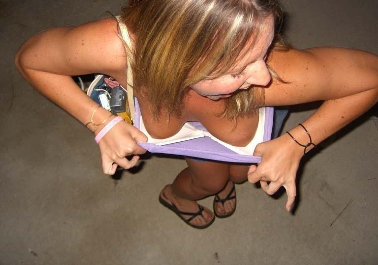 15P Pictures of hot teen girlfriends showing their naked bodies on camera