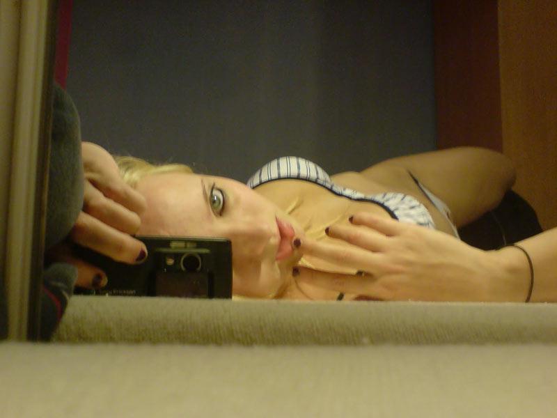 15P Pictures of horny amateur teen girlfriends taking pics of themselves