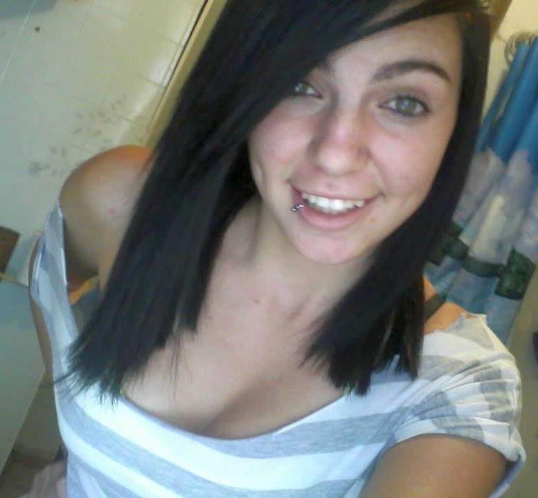 14P Brunette college hottie shares her sexy self-shot pictures