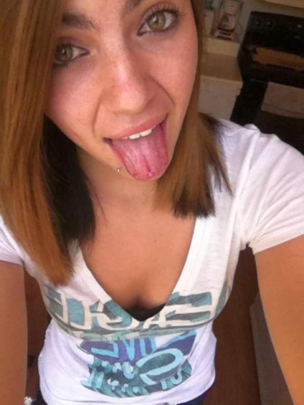 14P Brunette college hottie shares her sexy self-shot pictures