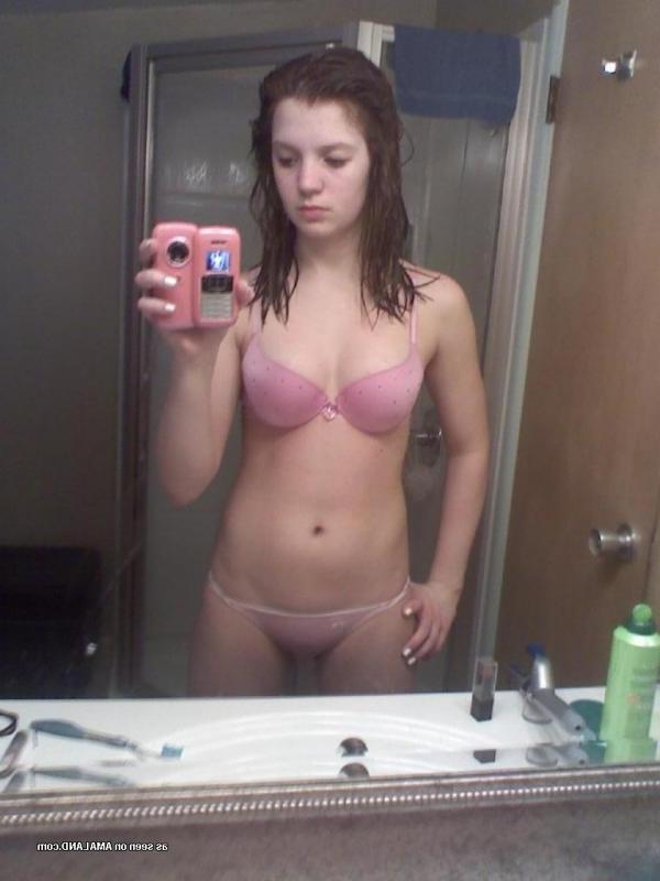 14P Compilation of amateur girlfriends selfshooting at home