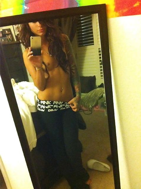 25P Self-shot girls!