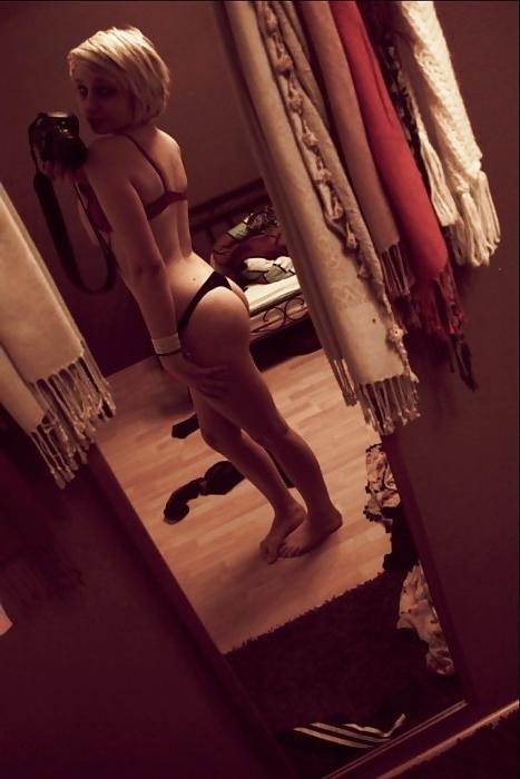 25P Self-shot girls!