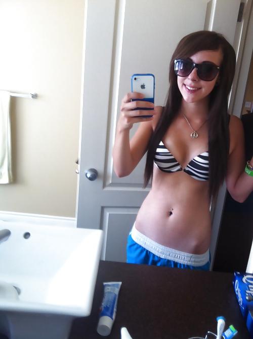 25P Self-shot girls!