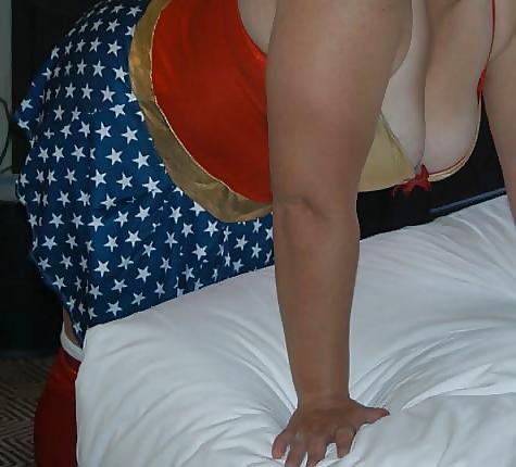 14P Ever Want To Fuck Wonder Woman?