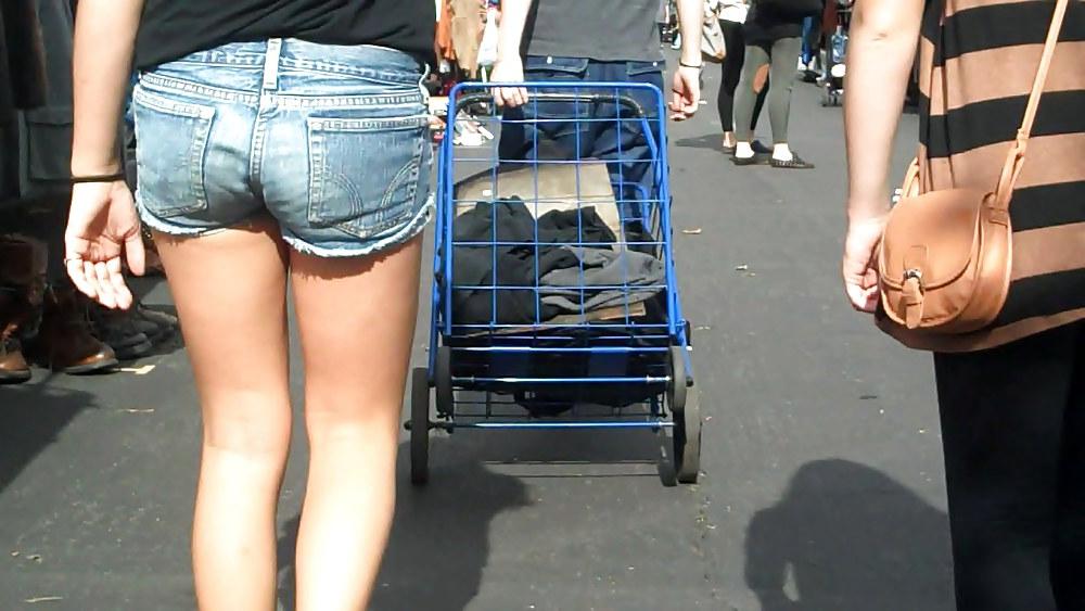 25P Teen ass & butt in blue jeans shorts