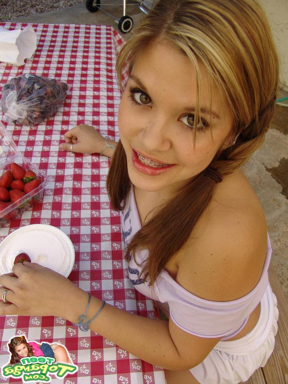 16P Teen Topanga makes a mess on the picnic table