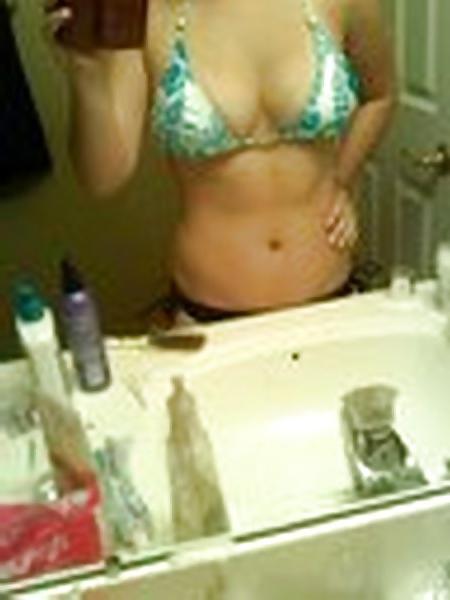 10P Girl Self Pics