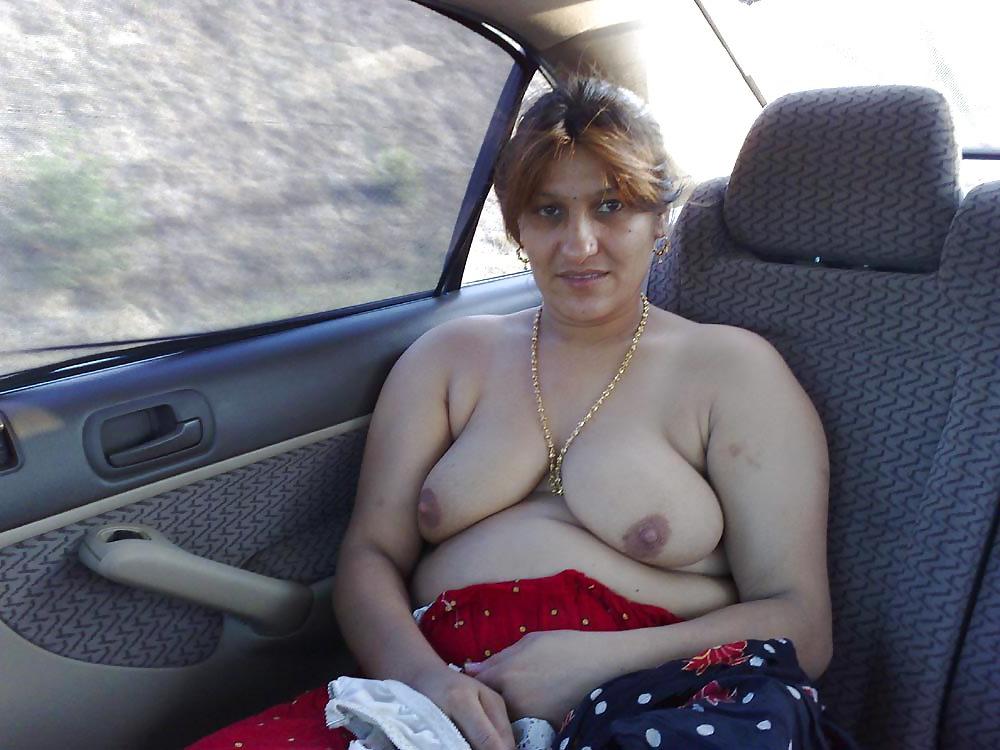19P Pakistani Whore ( Desi )