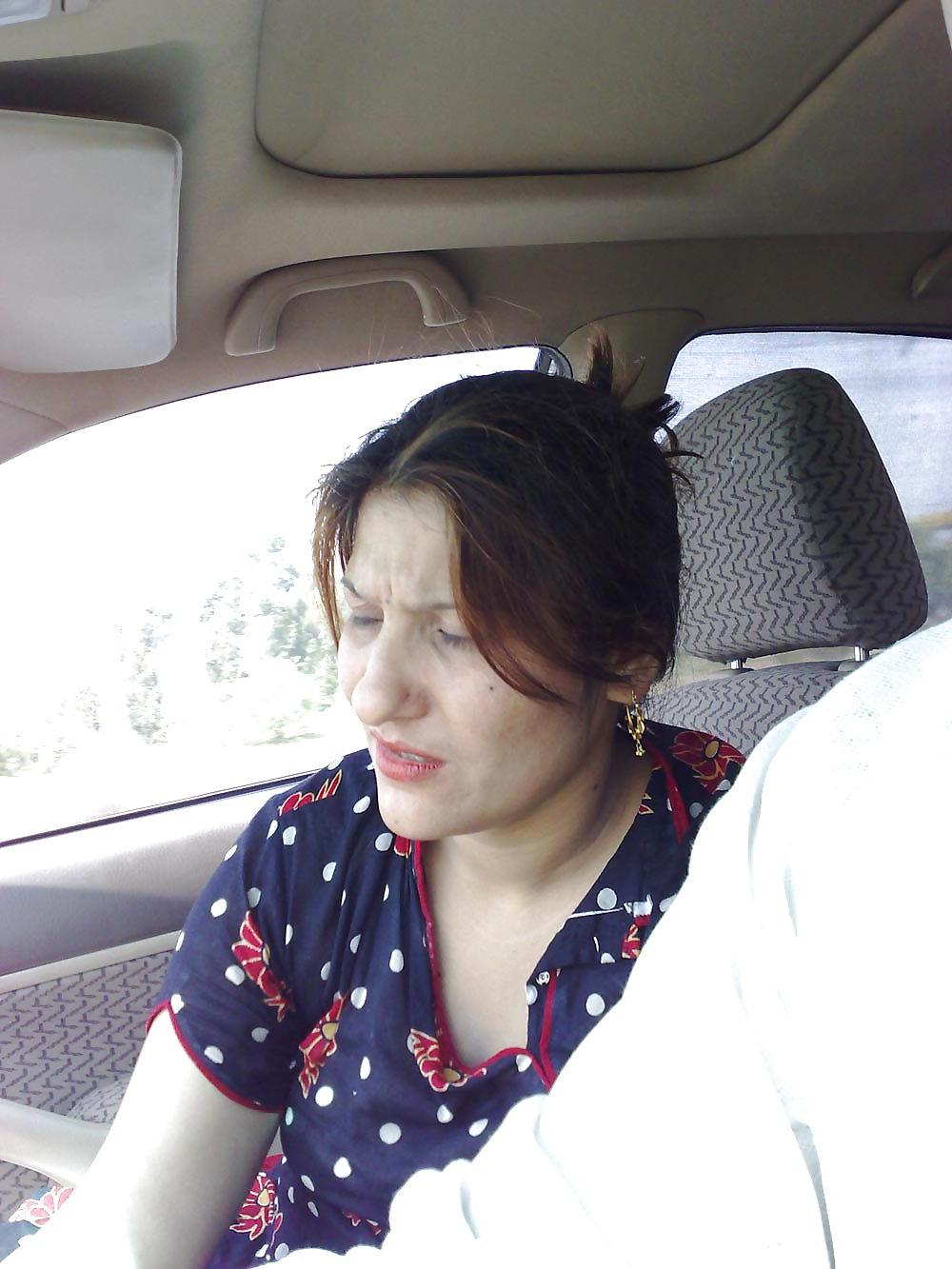 19P Pakistani Whore ( Desi )
