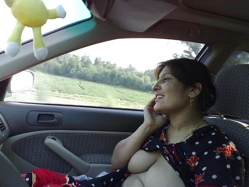 19P Pakistani Whore ( Desi )