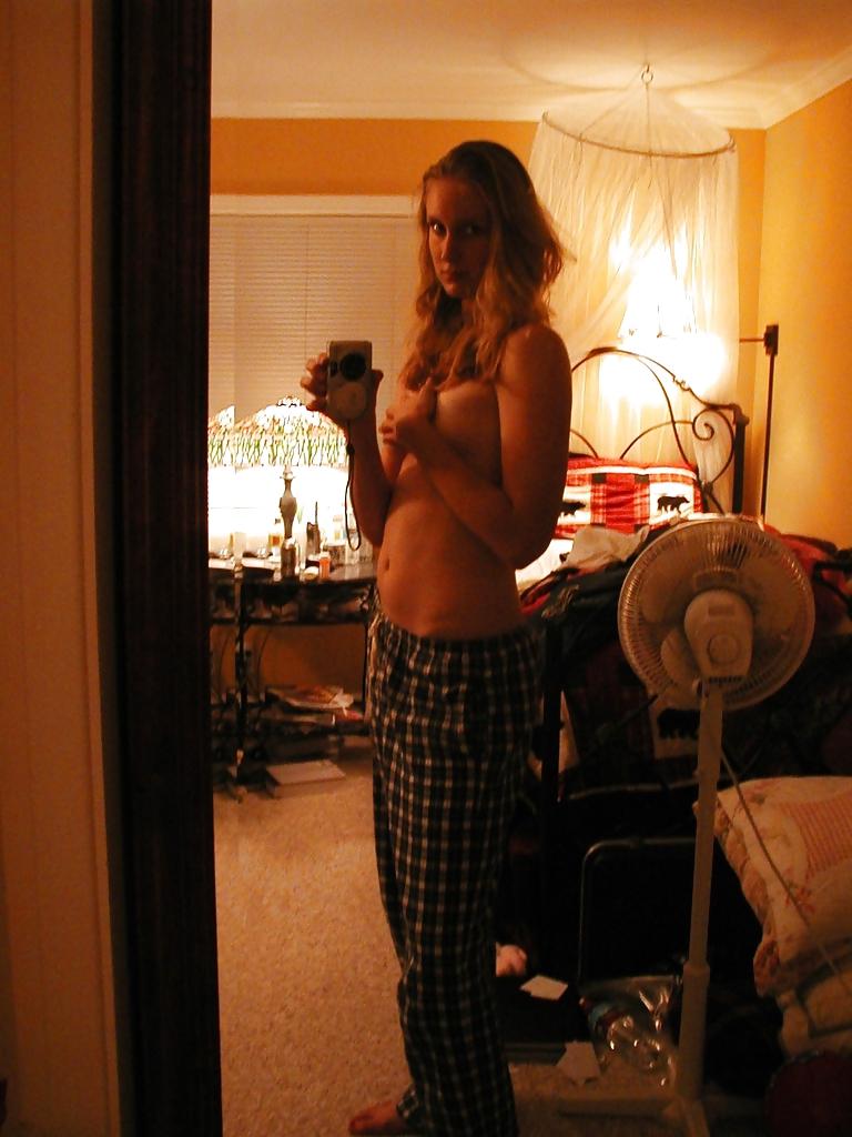 19P Self Shot Hottie 4
