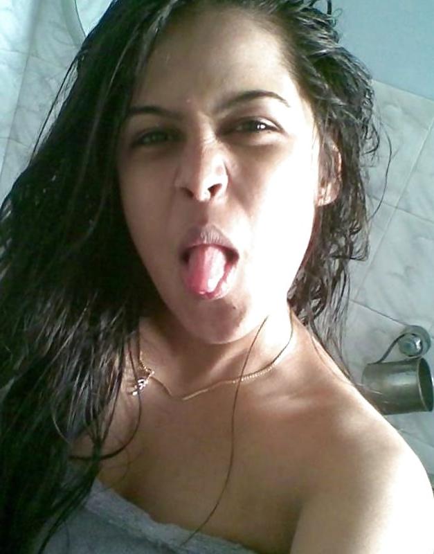 8P Desi girl Nanda