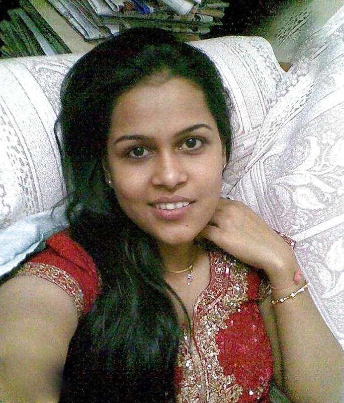 8P Desi girl Nanda