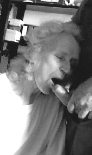 17P Josee   my OLD SLAVE      fuck in her mouth