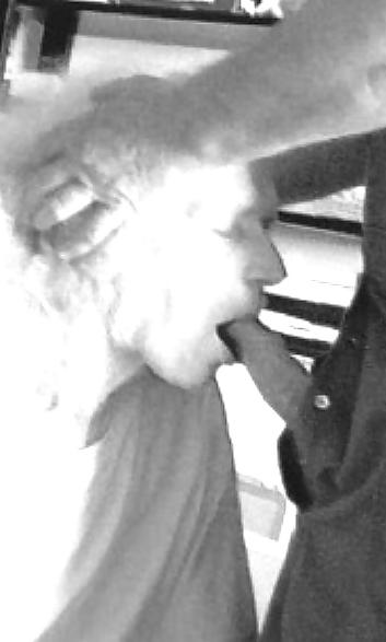 17P Josee   my OLD SLAVE      fuck in her mouth