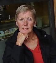 9P Fisting and close ups of great UK Mature