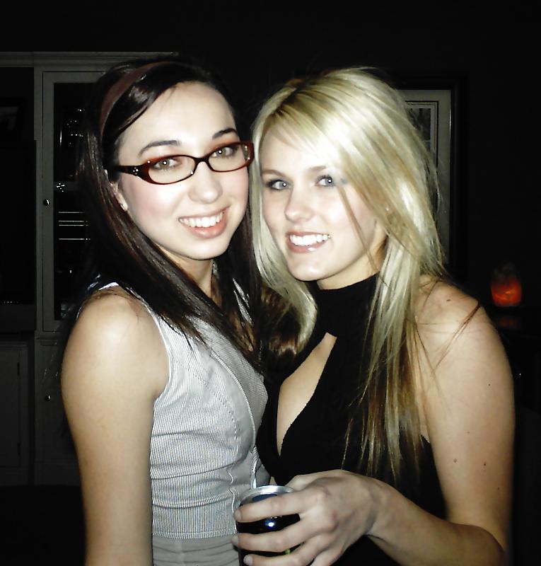 25P Hot Blonde Selfshot and Halloween