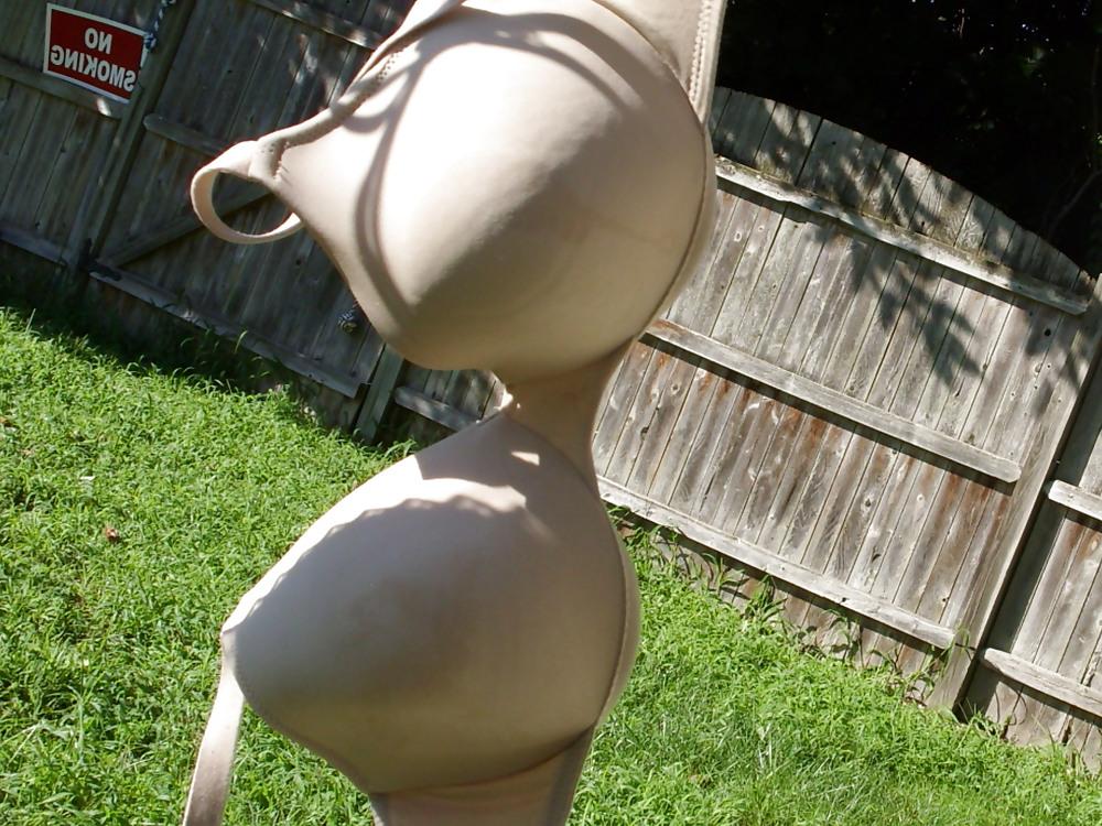 12P LINGERIE ON THE LINE FOR THE NEIGHBORS TO SEE.