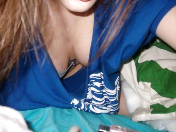 11P Upskirt and downblouse