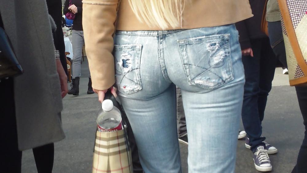 25P Blonde teen ass & butt in tight blue jeans