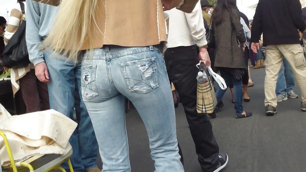 25P Blonde teen ass & butt in tight blue jeans