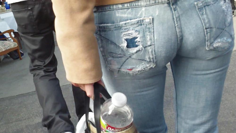25P Blonde teen ass & butt in tight blue jeans