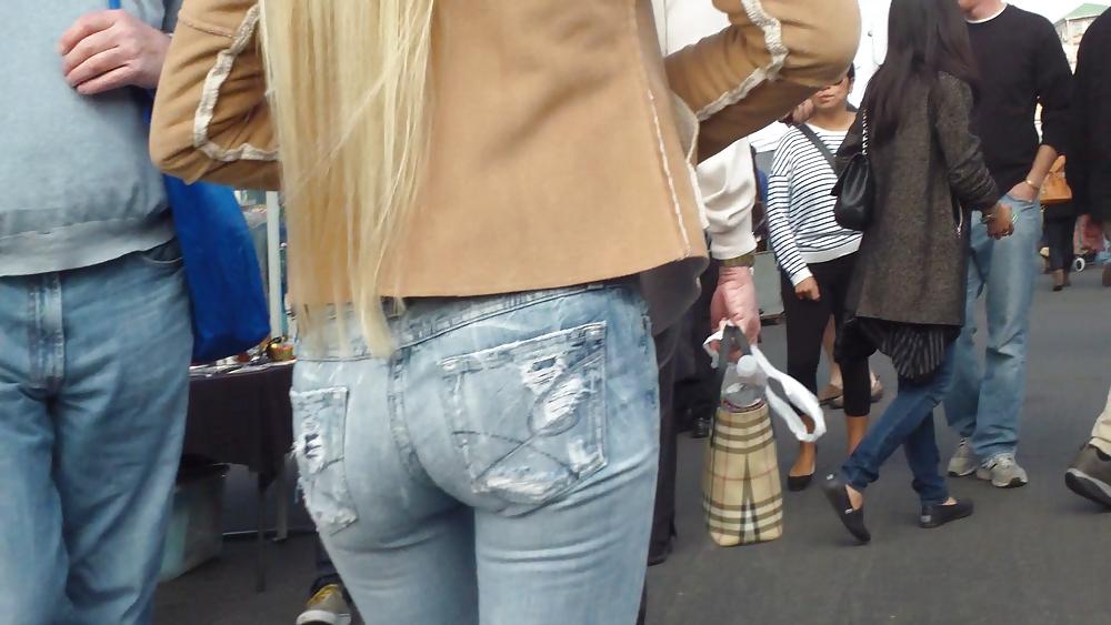 25P Blonde teen ass & butt in tight blue jeans